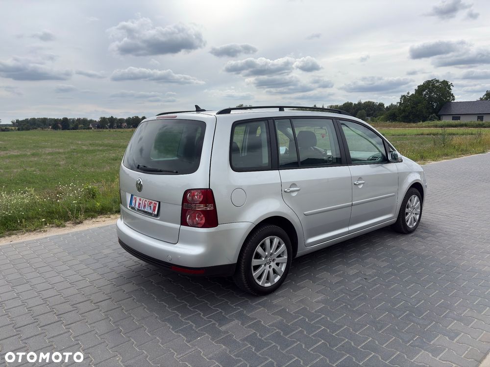 Volkswagen Touran 1.9 TDI DPF United - 5