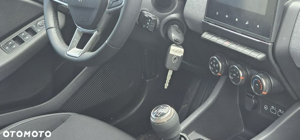 Renault Clio - 22