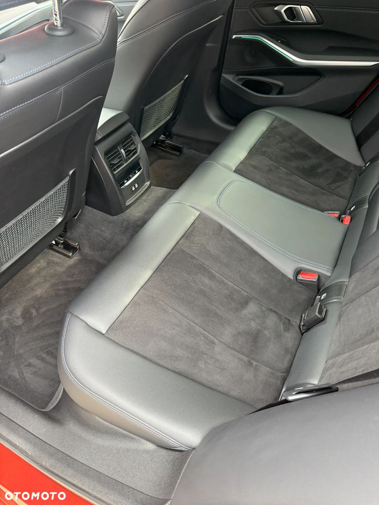 BMW Seria 3 320d xDrive Sport - 19