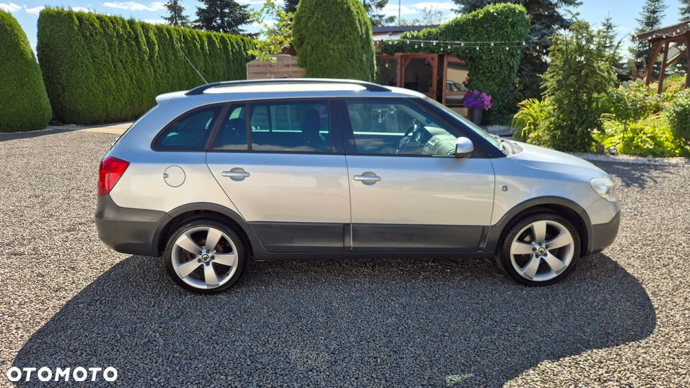 Skoda Fabia 1.2 TSI Scout - 8