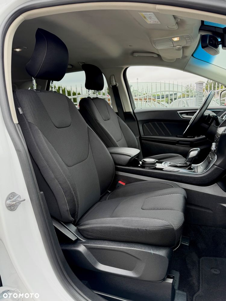 Ford Edge - 19