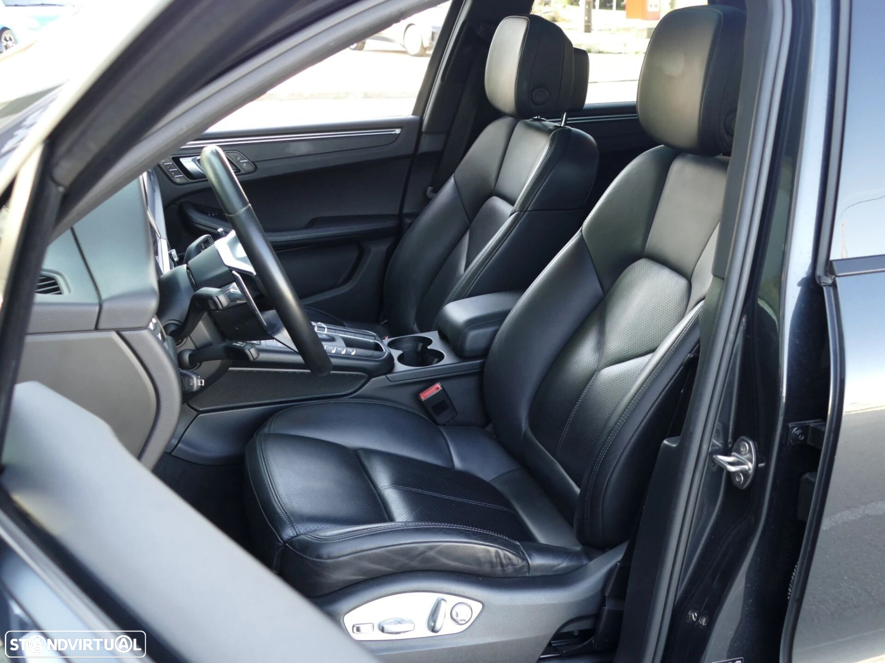 Porsche Macan Spirit - 28