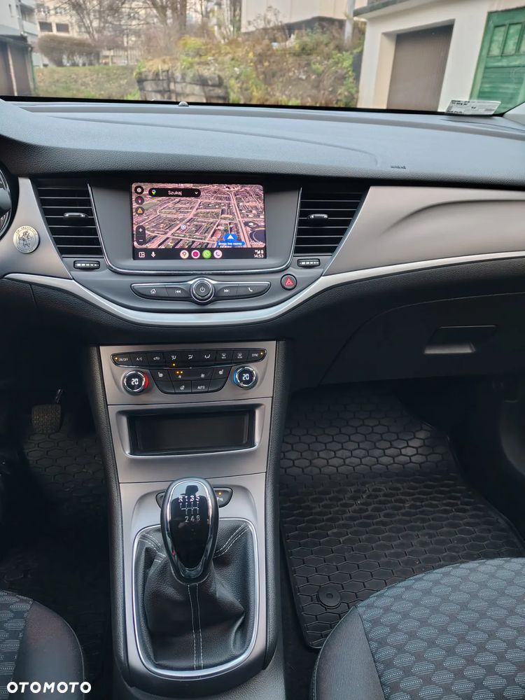 Opel Astra 1.2 T Edition S&S - 10