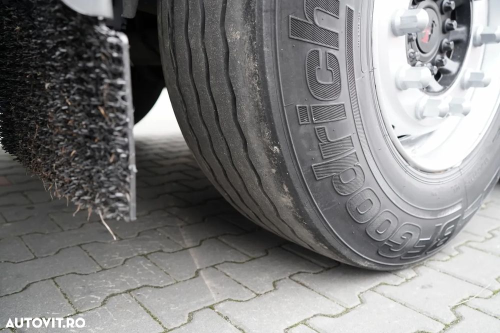 Schmitz Cargobull CORTINĂ / STANDARD / CAMION DIN OȚEL - 9 M / ACOPERIȘ CULISANT / AXĂ CULISANTĂ / - 24