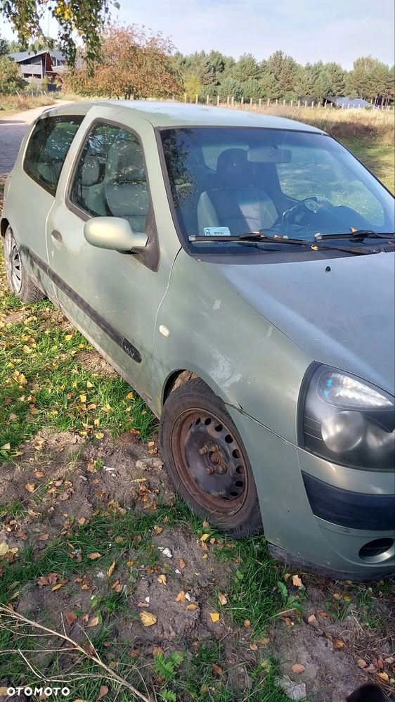 Renault Clio - 2