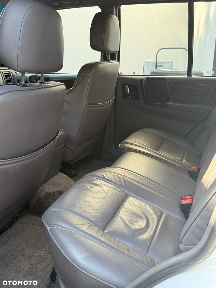 Jeep Cherokee 4.0 Limited - 13