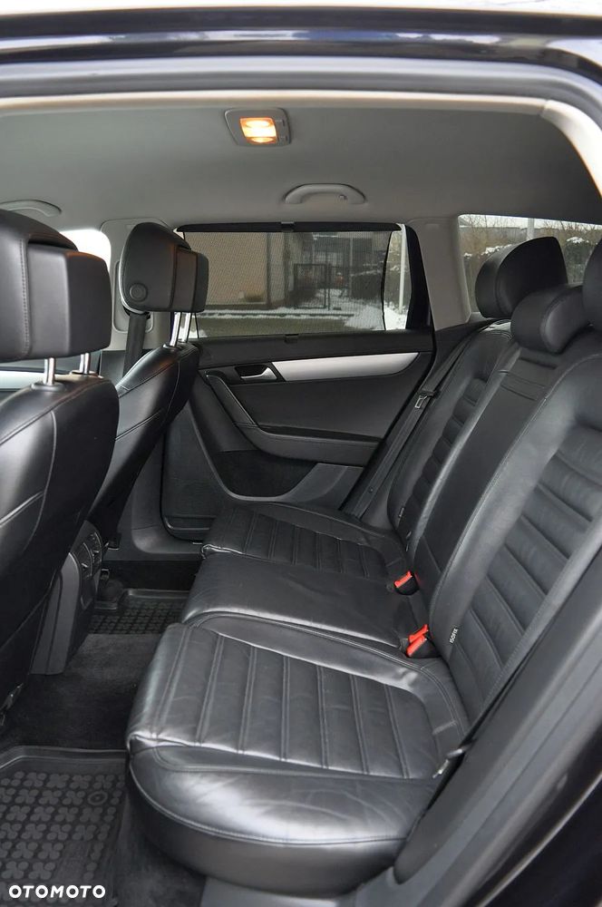 Volkswagen Passat Alltrack 2.0 TDI 4Mot DSG - 22