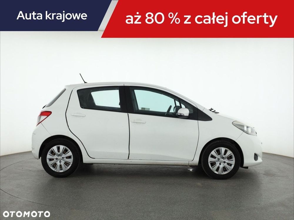 Toyota Yaris - 8