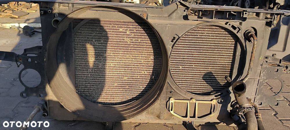PAS PRZEDNI AUDI A8 D2 4D0805856A - 4