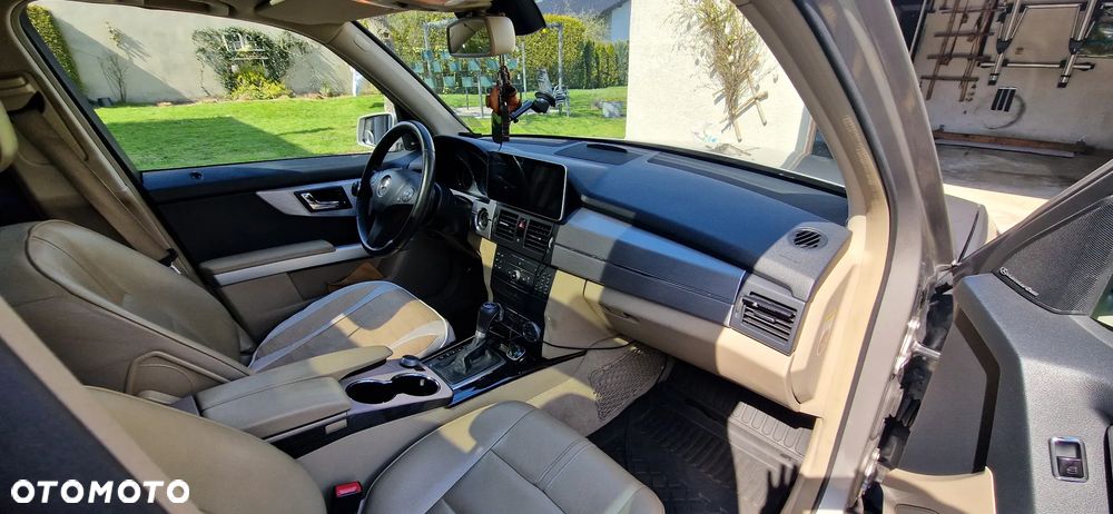 Mercedes-Benz GLK 320 CDI DPF 4Matic 7G-TRONIC - 9