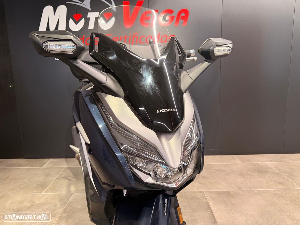 Honda Forza 300 - 8