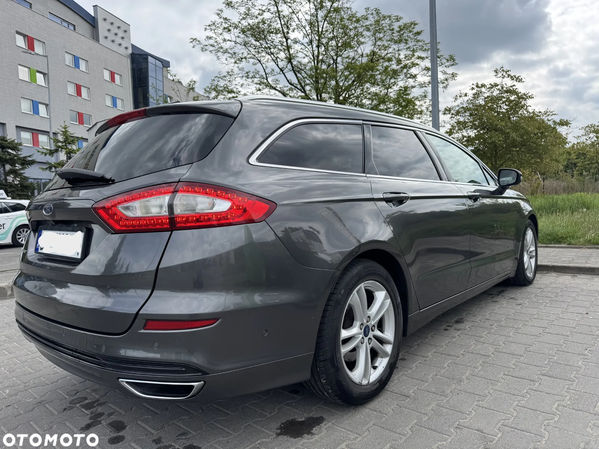 Ford Mondeo 2.0 TDCi Titanium PowerShift - 17