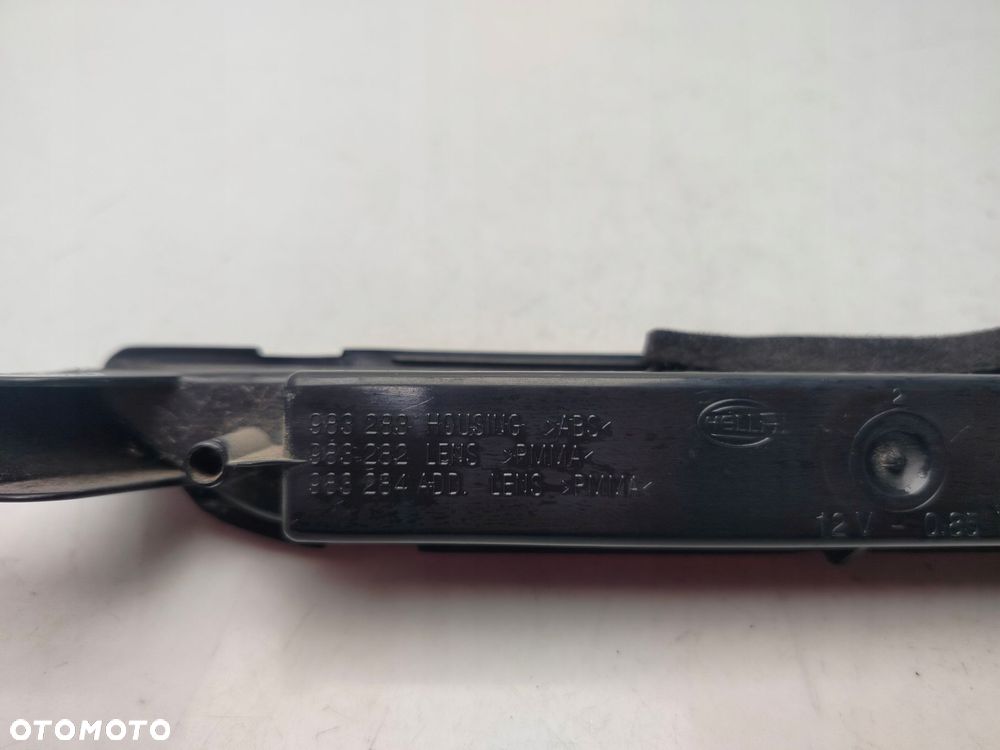 jeep compass lift 11r- trzecie światło stop stopu 05303754af - 4