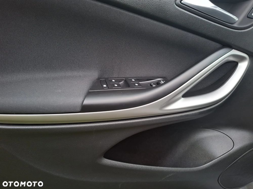 Opel Astra - 12