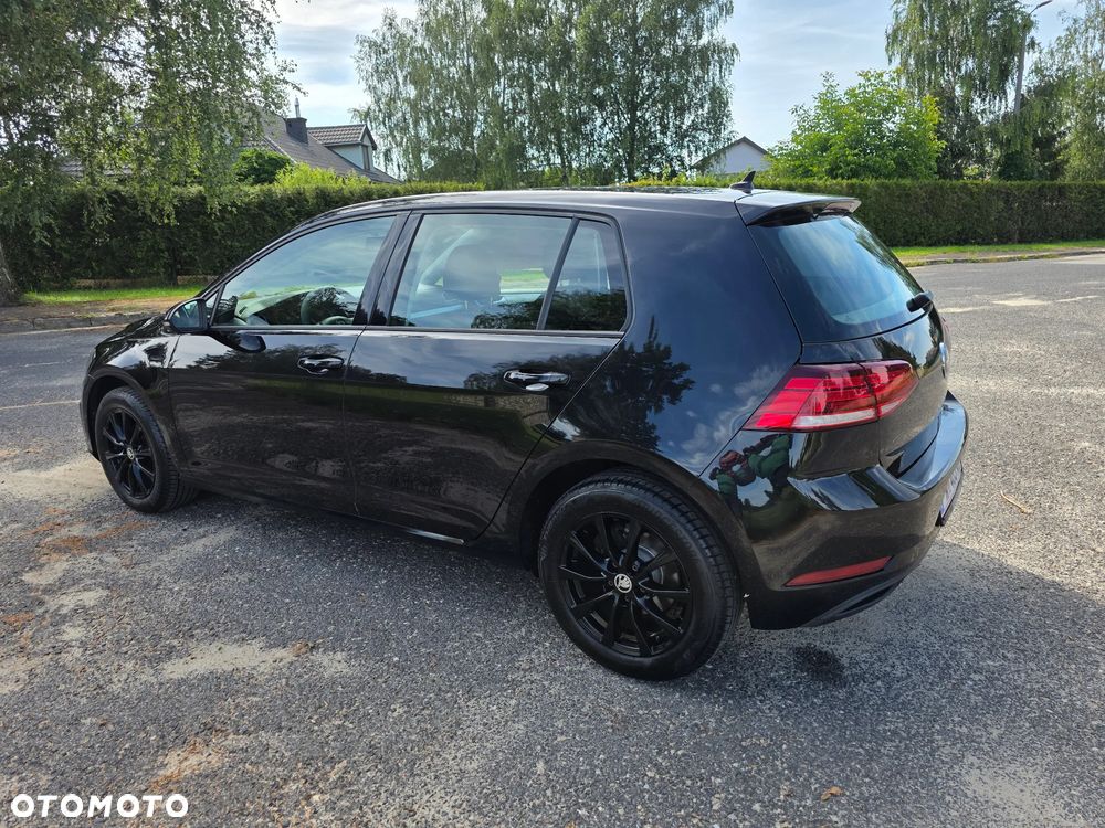Volkswagen Golf 1.0 TSI (BlueMotion Technology) Trendline - 24
