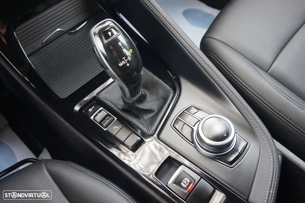 BMW X2 sDrive18d Aut. Advantage Plus - 27