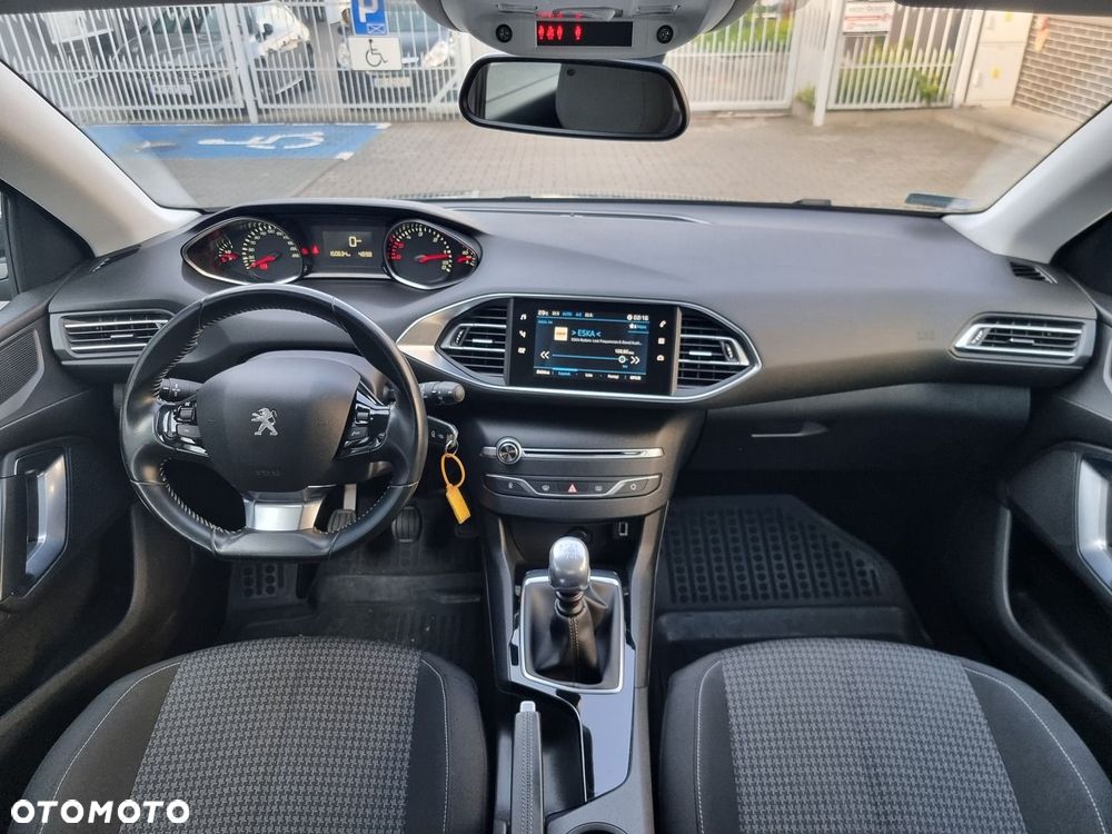 Peugeot 308 SW 1.5 BlueHDi Active S&S - 25