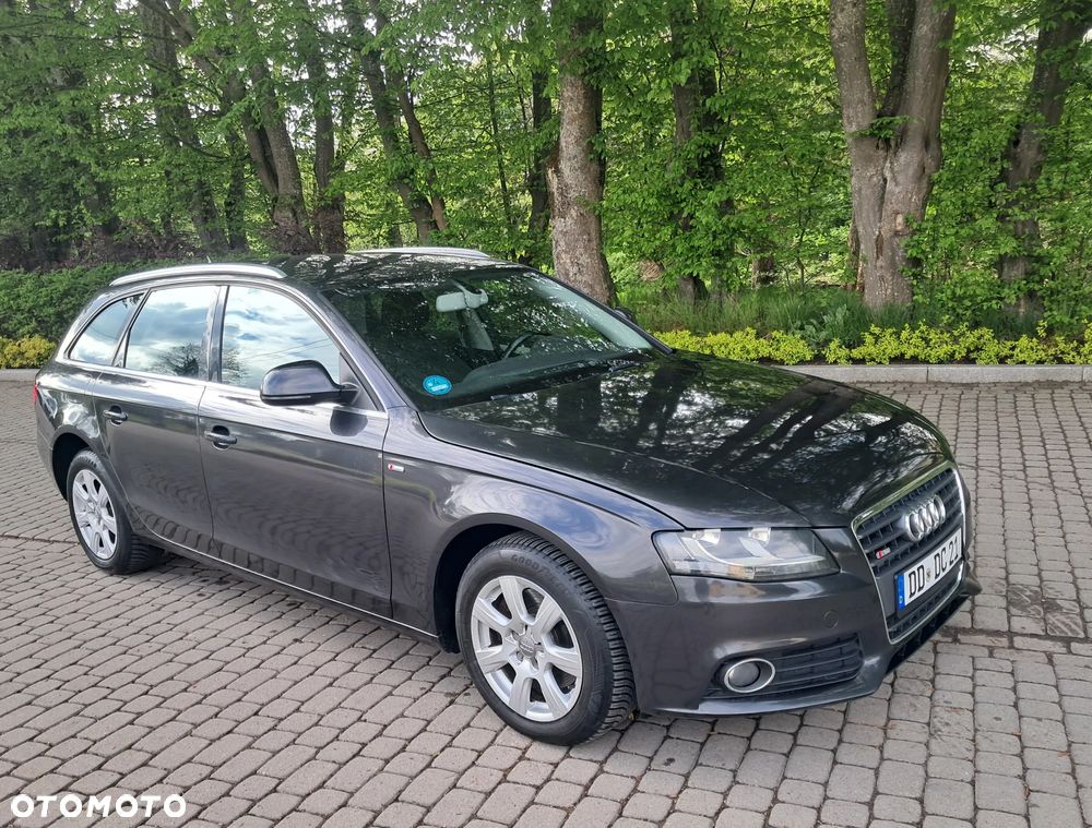Audi A4 Avant 2.0 TDI DPF Ambition - 4