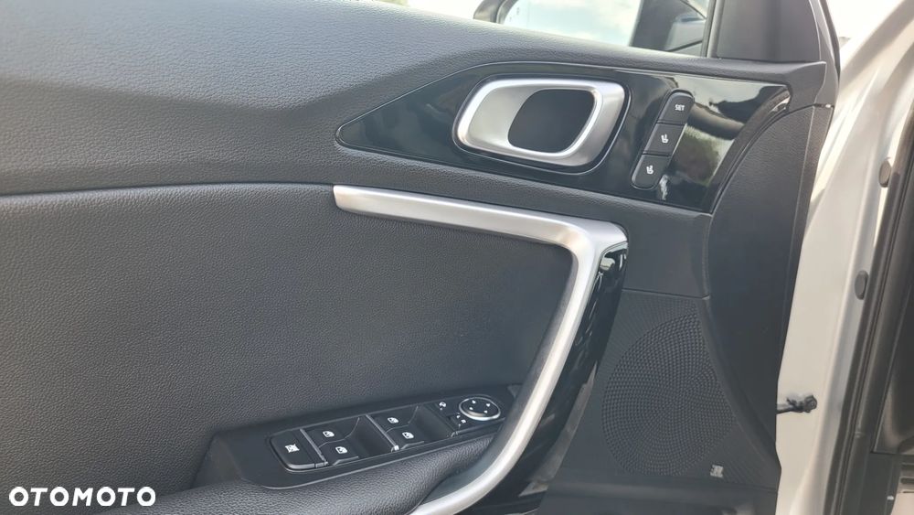 Kia ProCeed 1.6 CRDi GT Line DCT - 20