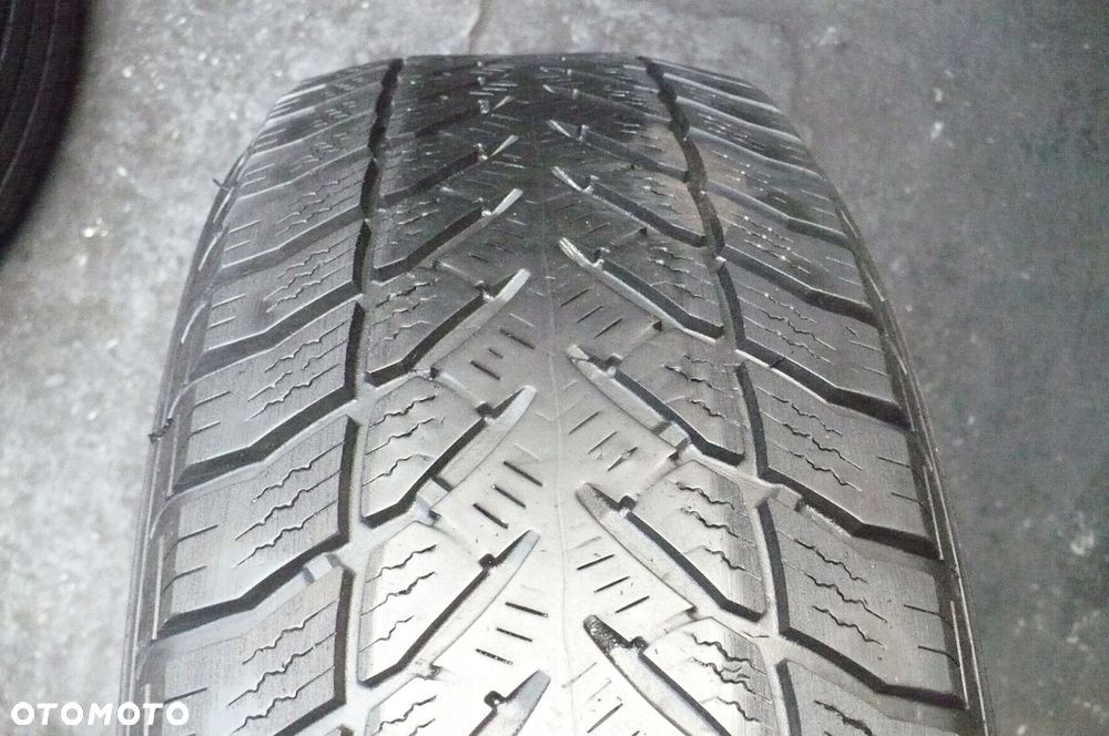 GOODYEAR Ultra Grip Wrangler 225/65R17 4,8mm 2020 - 5
