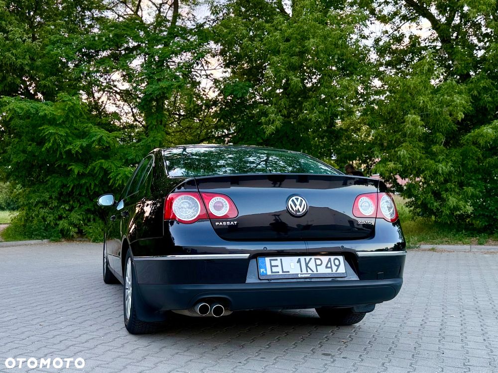 Volkswagen Passat 2.0 TDI Comfortline Optimum - 4