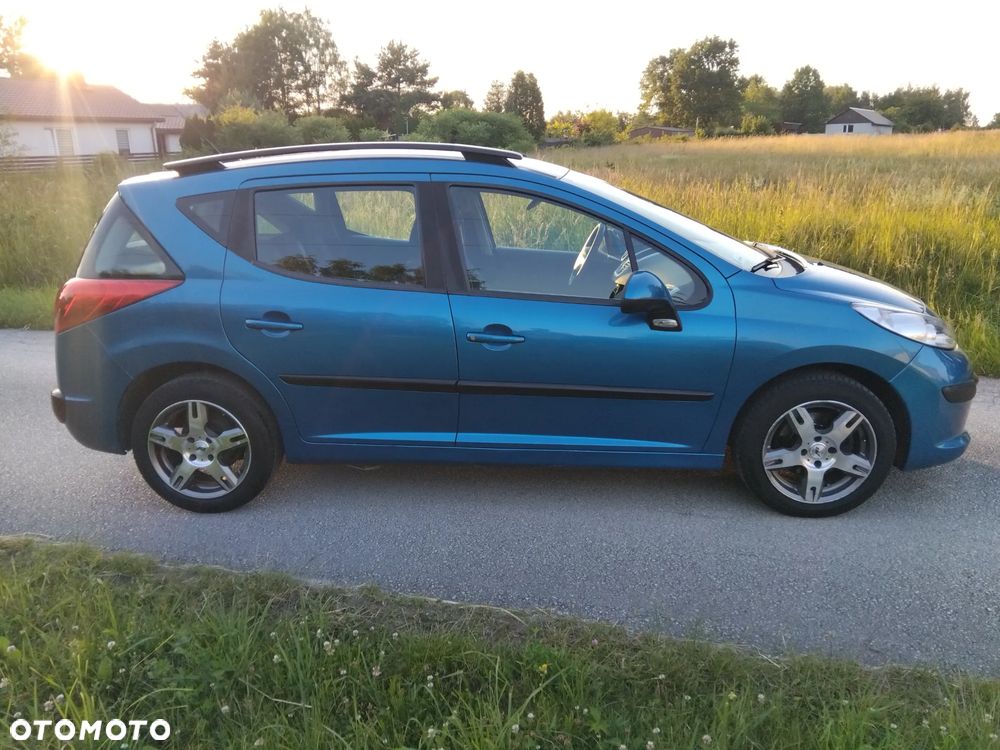 Peugeot 207 1.6 HDi - 3