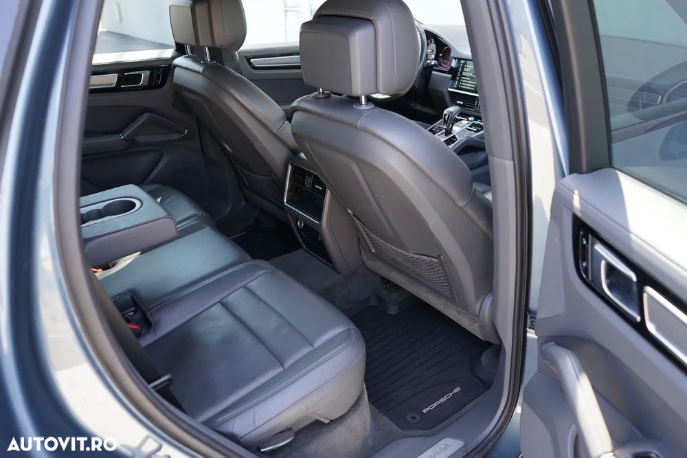 Porsche Cayenne 3.6 L - 29