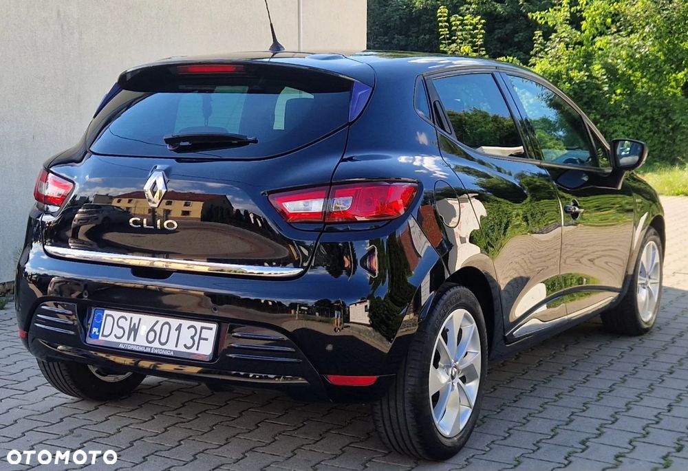 Renault Clio 1.2 16V Limited Plus - 3