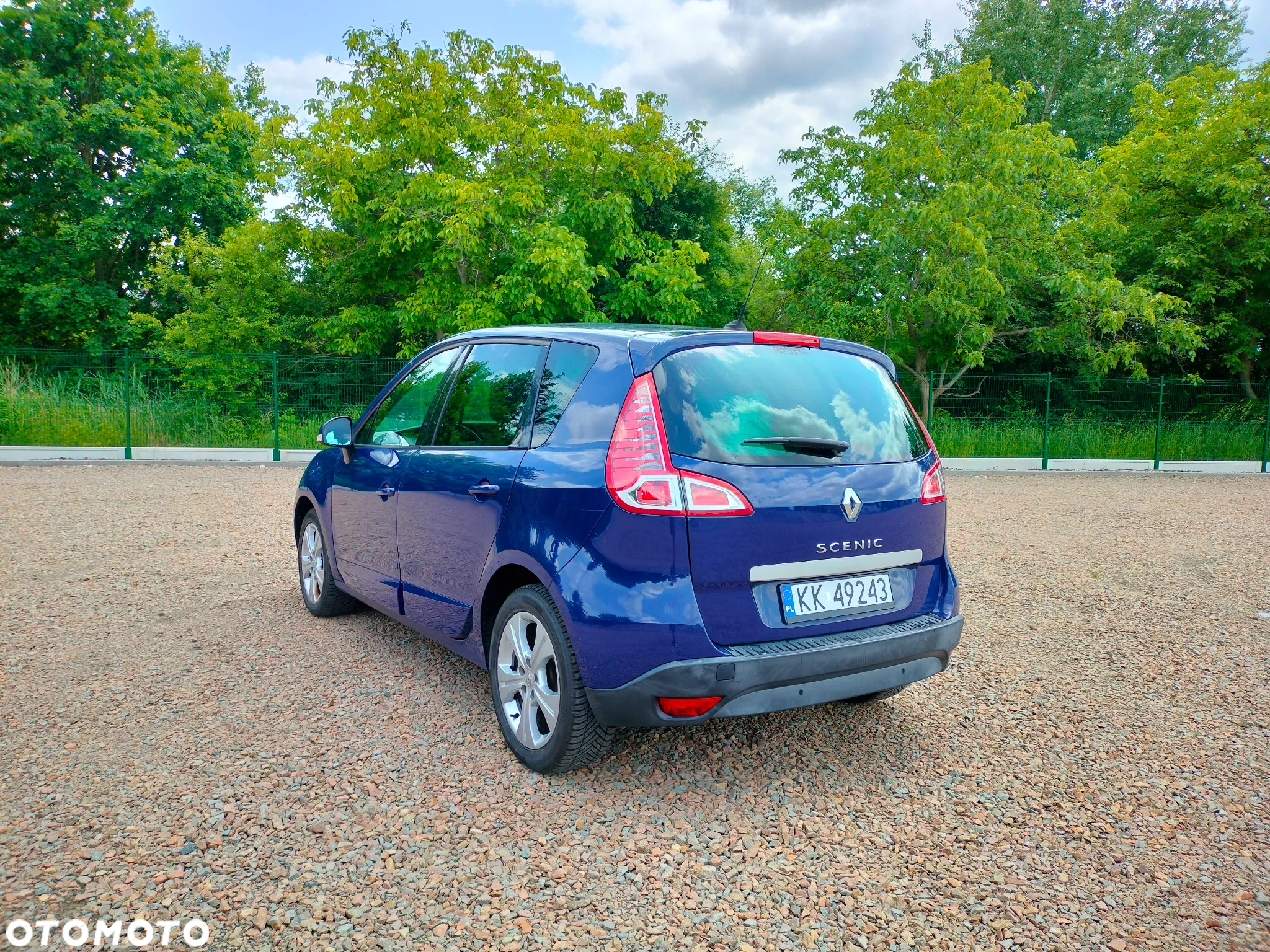Renault Scenic 1.6 16V 110 Dynamique - 3