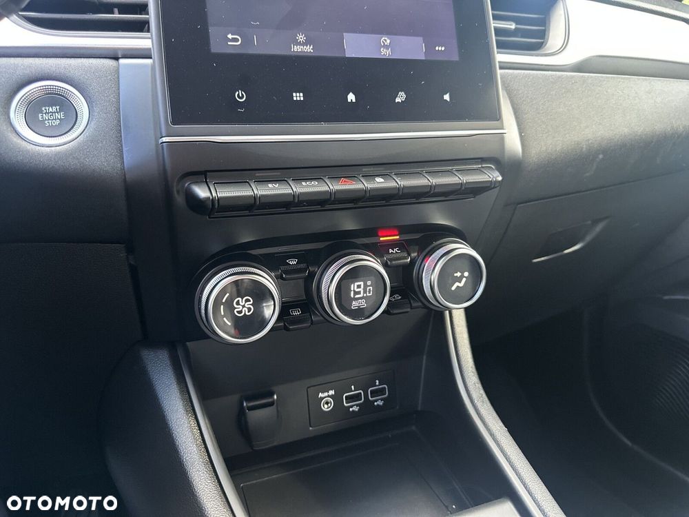 Renault Captur - 26