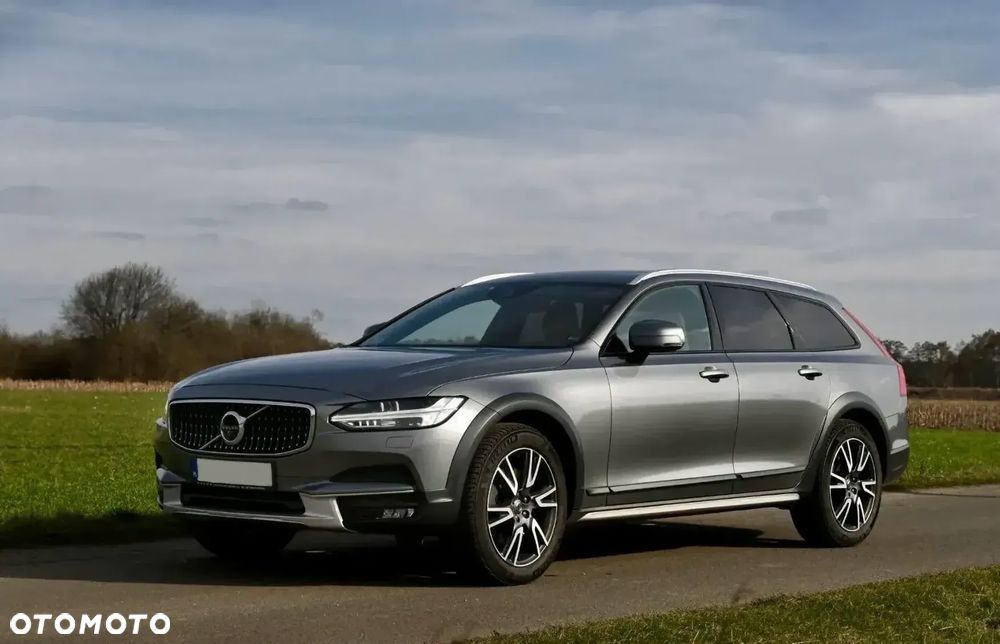 Volvo V90 D5 SCR AWD Momentum Pro - 7