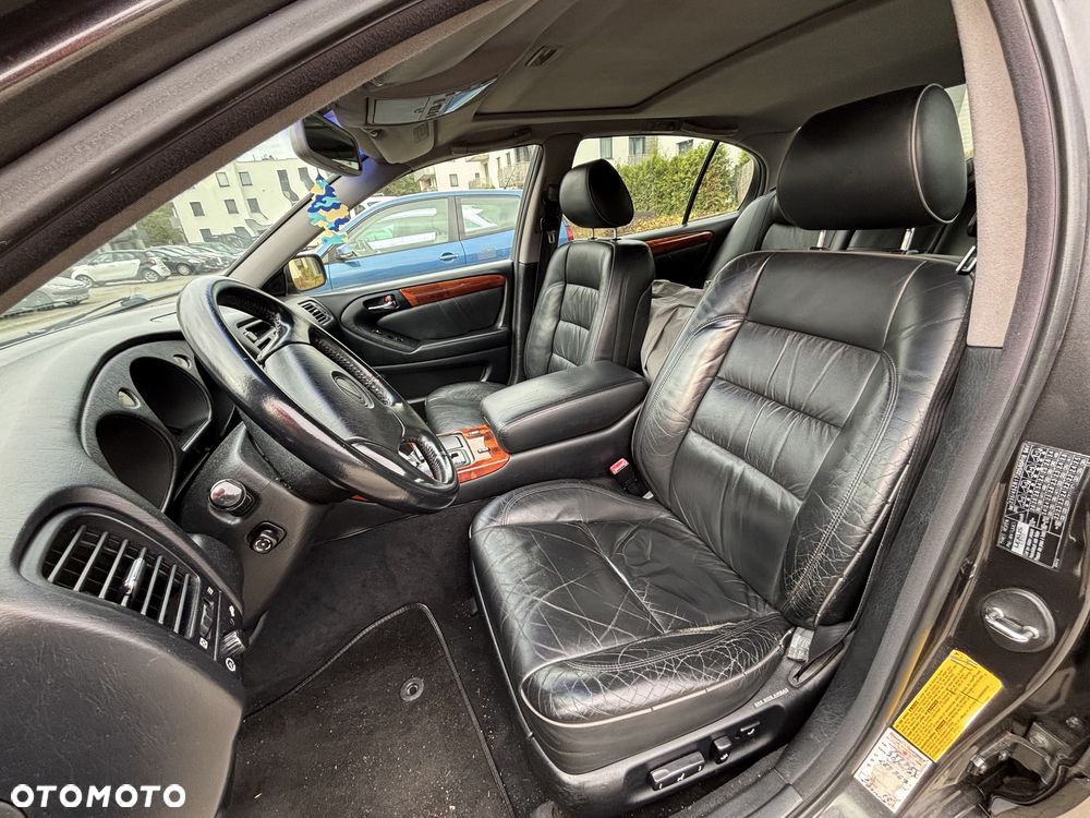 Lexus GS - 6