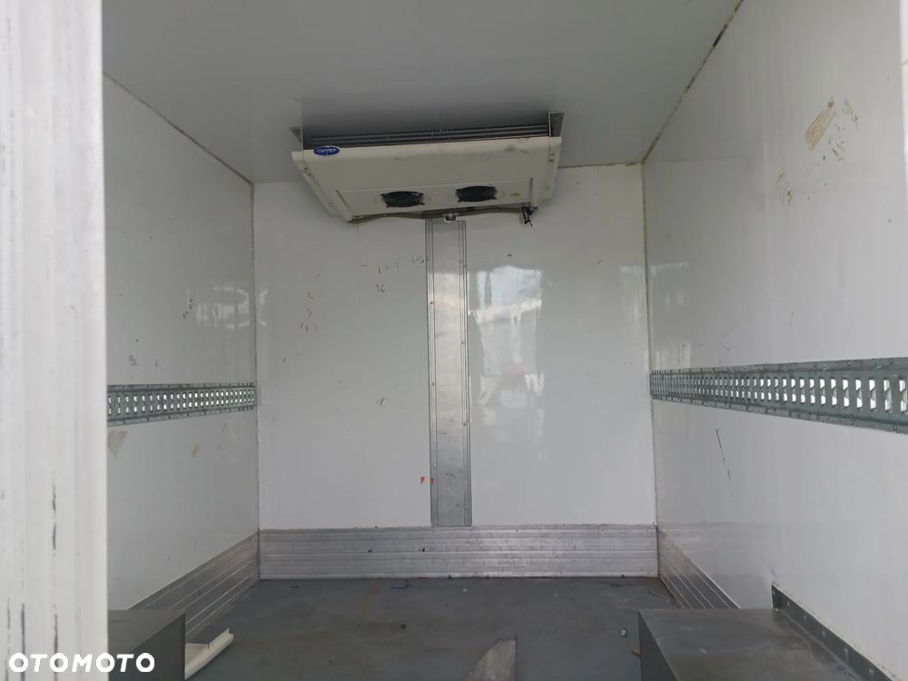 Iveco Daily 35S12 2016r 289 tyś km Chłodnia Mroźnia Izoterma Agregat  Zasilanie 230V - 4