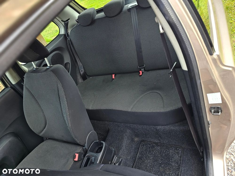 Nissan Micra 1.2 Visia - 7
