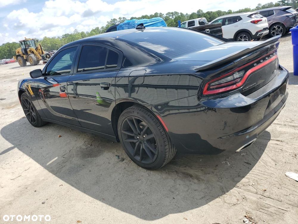 Dodge Charger - 3