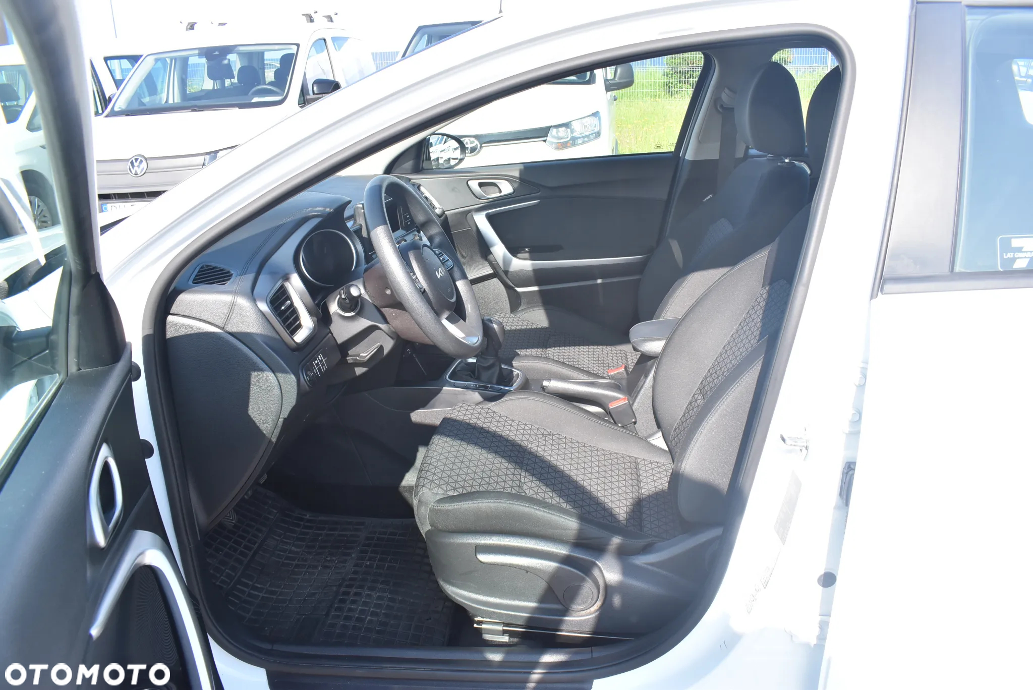 Kia Ceed 1.0 T-GDI S - 10