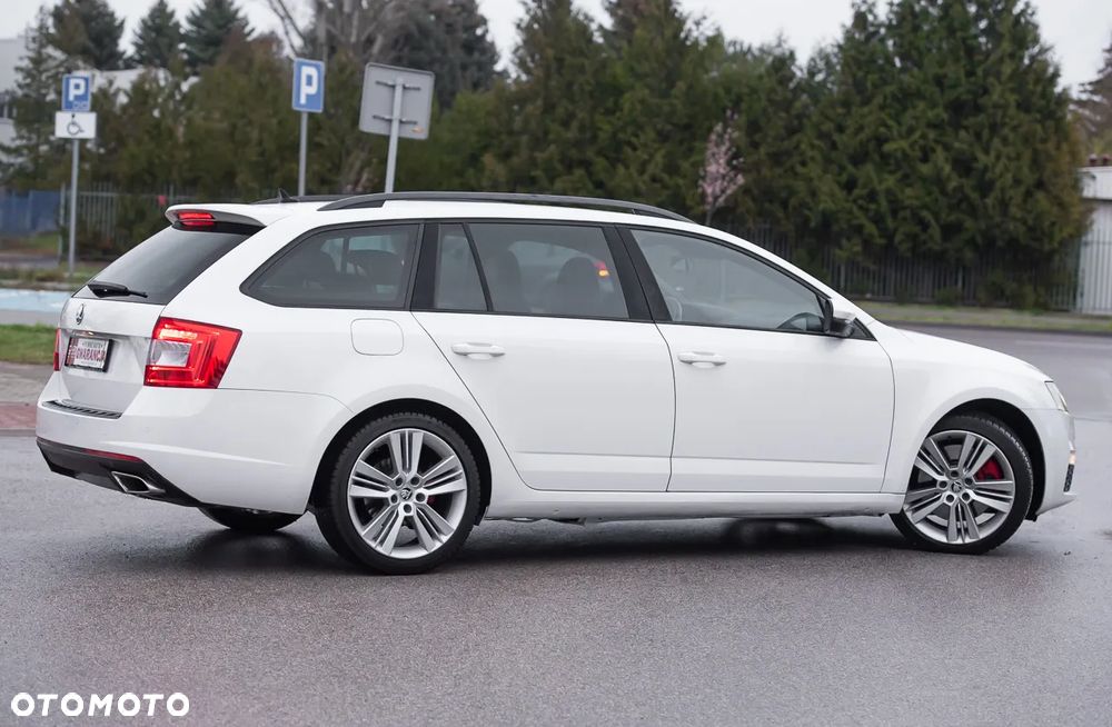Skoda Octavia 2.0 TDI RS - 11