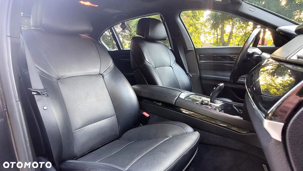 BMW-ALPINA B7 Bi-Turbo Switch-Tronic Allrad Langversion - 23