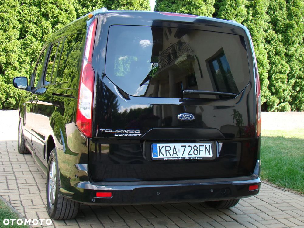Ford Tourneo Connect Grand - 10