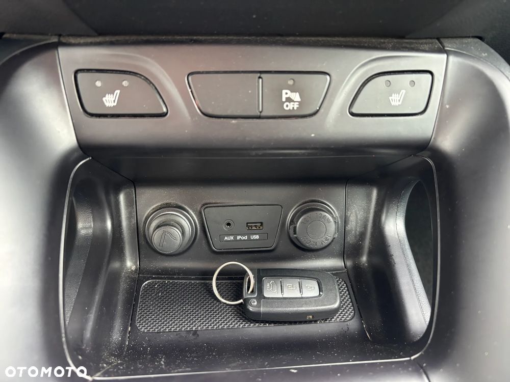 Hyundai ix35 2.0 CRDi 4WD Premium - 24
