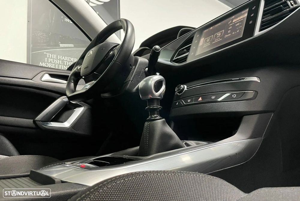 Peugeot 308 SW 1.6 e-HDi Allure J17 - 35