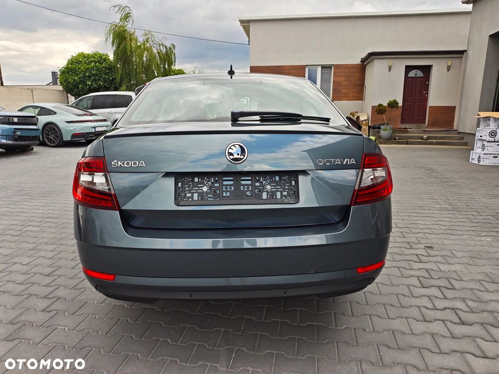 Skoda Octavia 1.5 TSI ACT DSG Ambition - 4