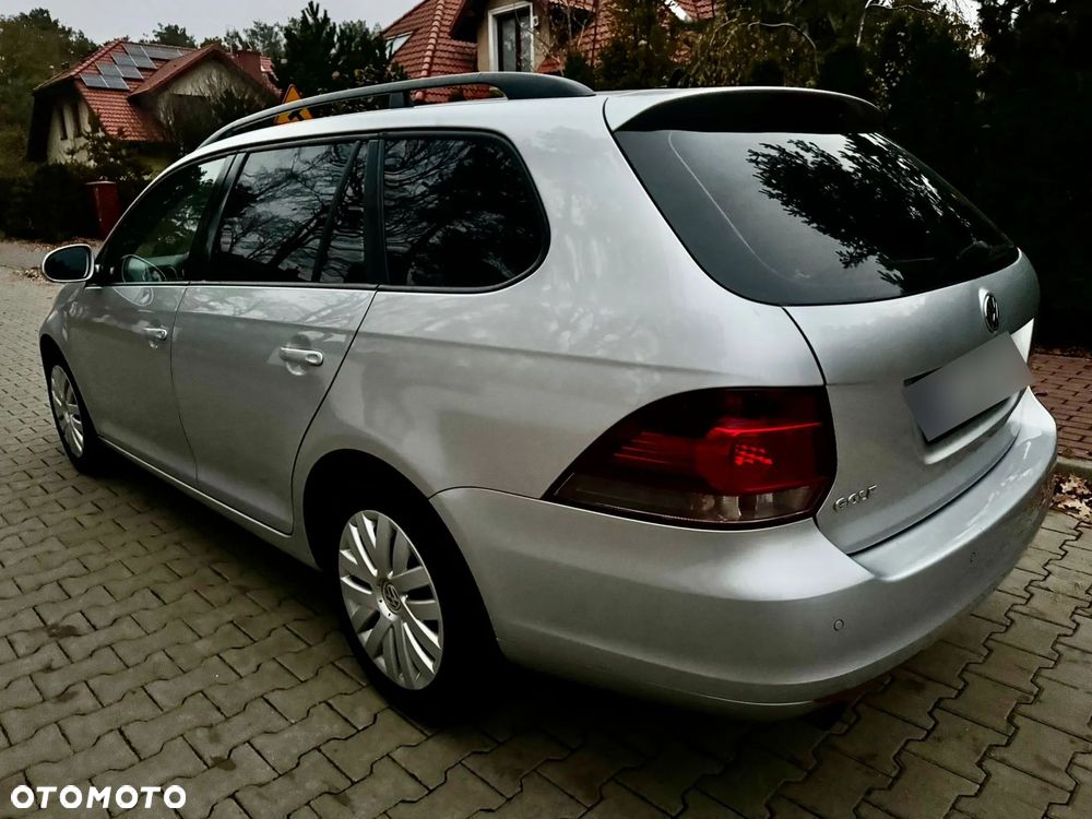 Volkswagen Golf VI 1.6 TDI BlueMot Comfortline - 7