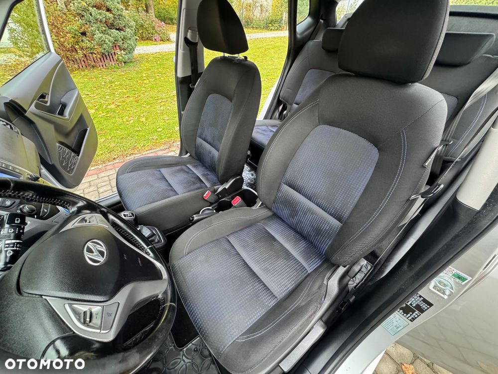 Hyundai ix20 - 18