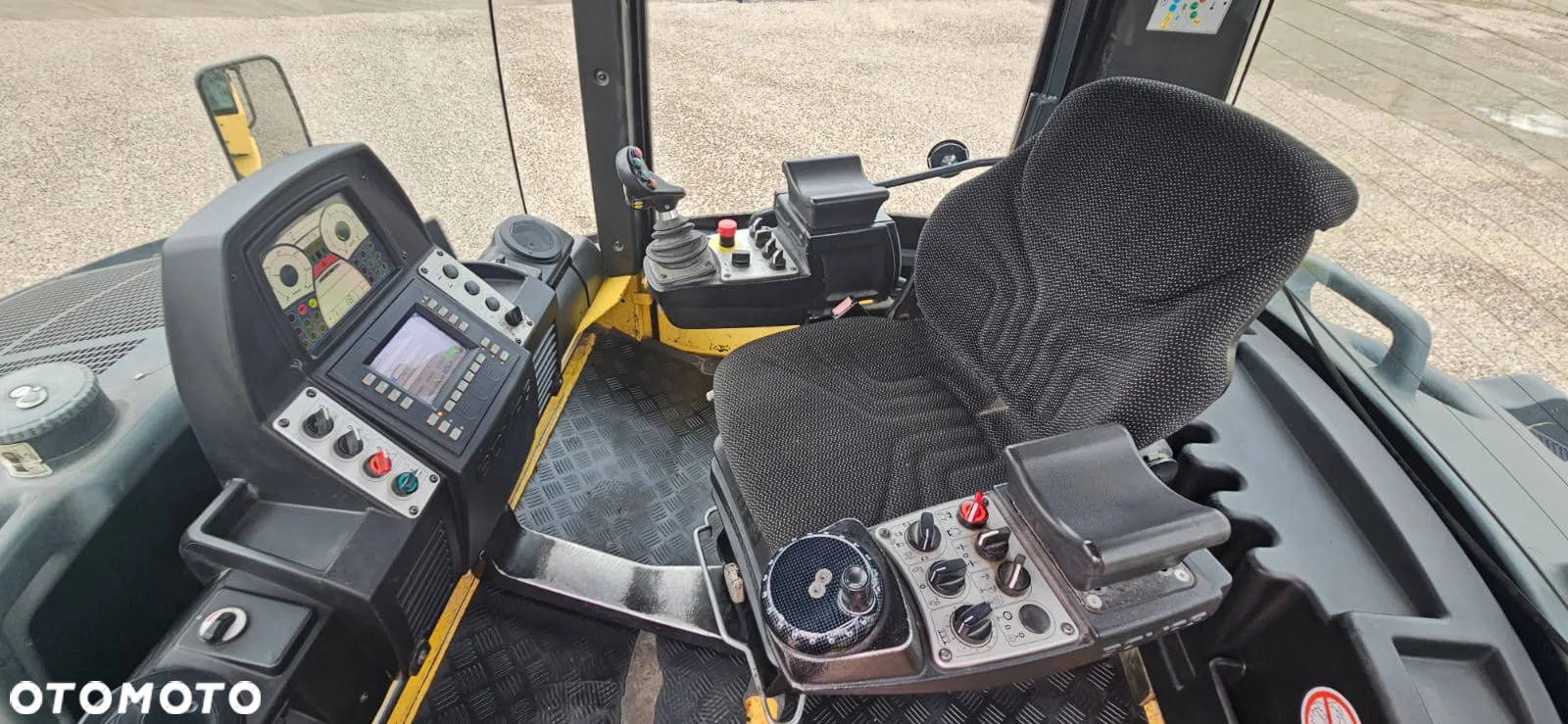 Bomag BW 154 AP-4 AM - 13