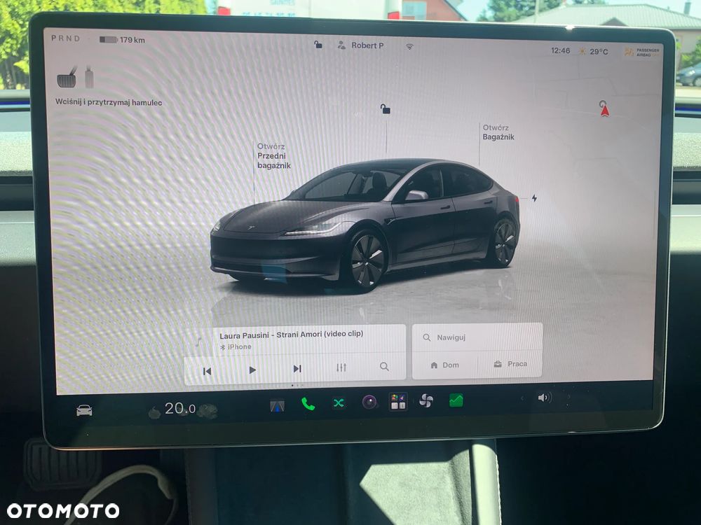 Tesla Model 3 AWD - 31