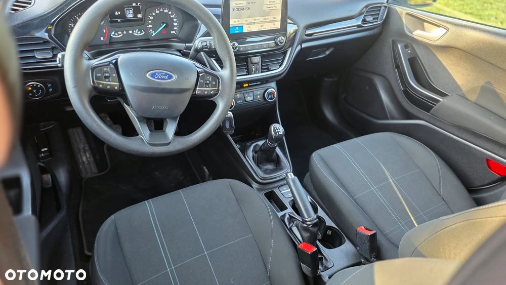 Ford Fiesta - 20