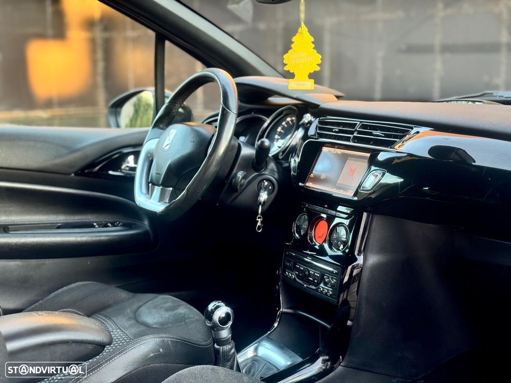 Citroën DS3 1.6 e-HDi So Chic 95g - 13