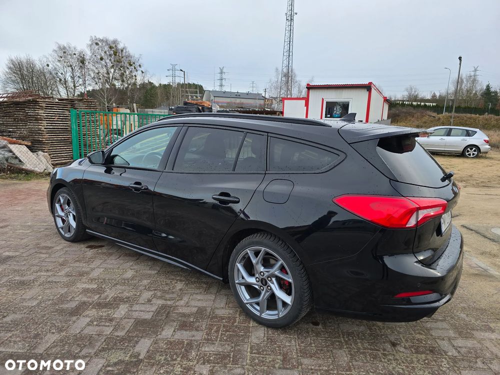 Ford Focus 2.3 EcoBoost S&S ST - 20