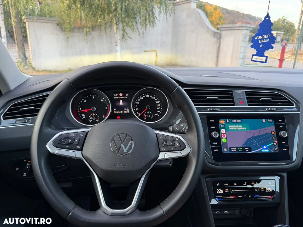 Volkswagen Tiguan - 23